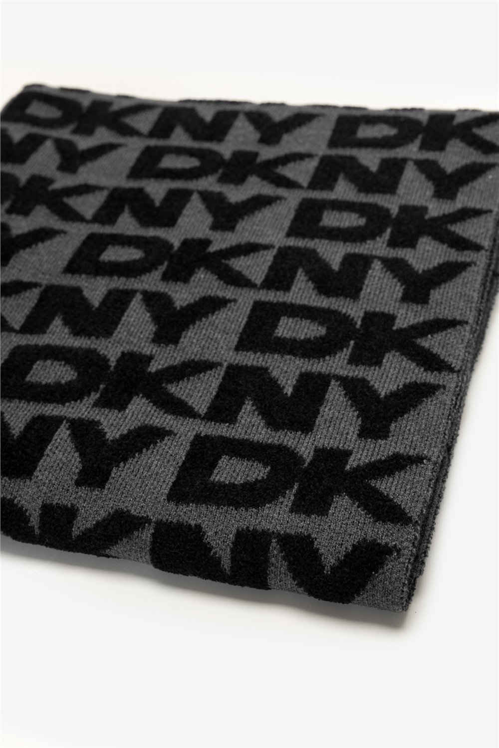 DKNY Chenille Logo Scarf Kadın Atkı Siyah