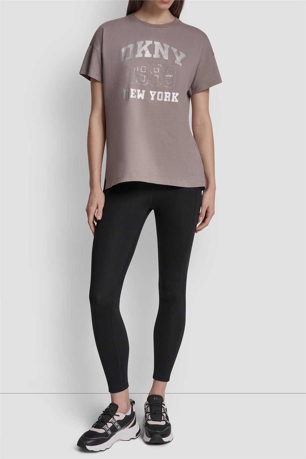 DKNY Kadın Dkny Ny 1989 Rhinest Bisiklet Yaka T-Shirt