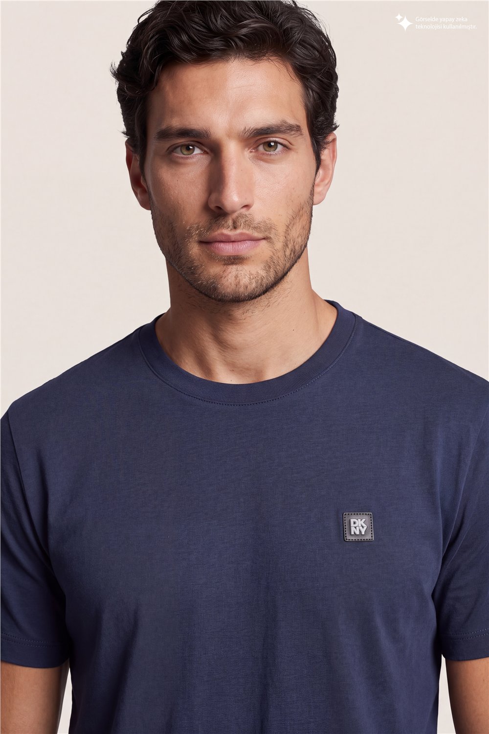 DKNY Metal Logo Tee Erkek Bisiklet Yaka T-Shirt Lacivert