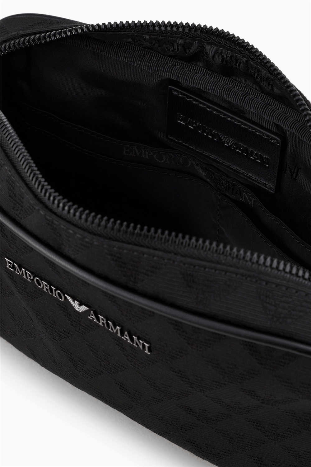 Emporio Armani Erkek El Çantası Siyah