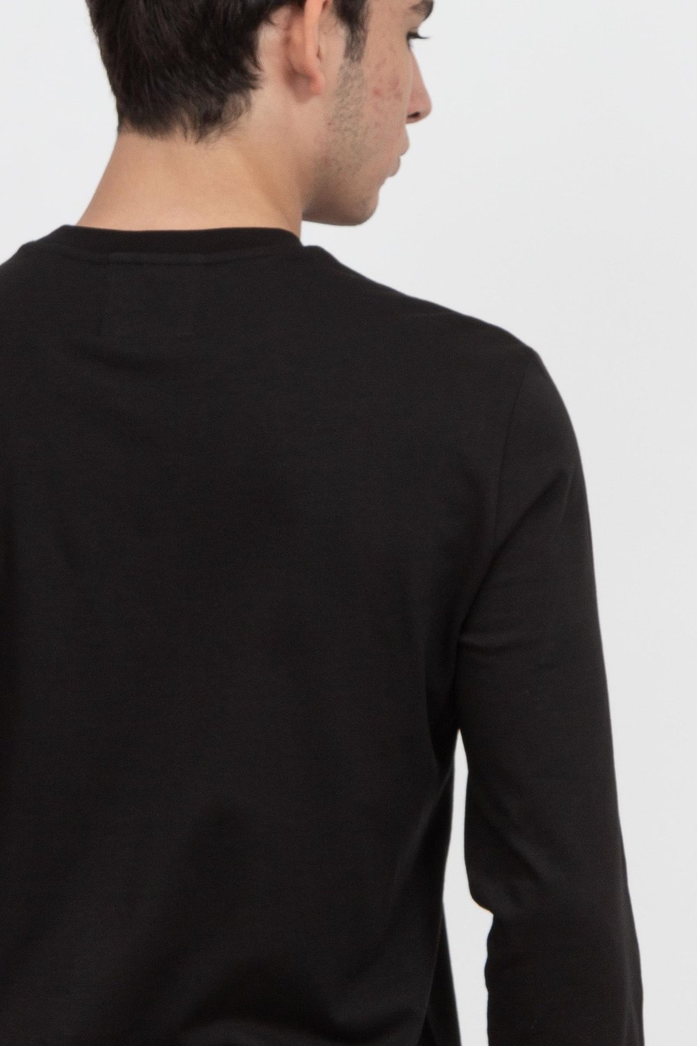 Emporio Armani Erkek Uzun Kollu T-Shirt Siyah