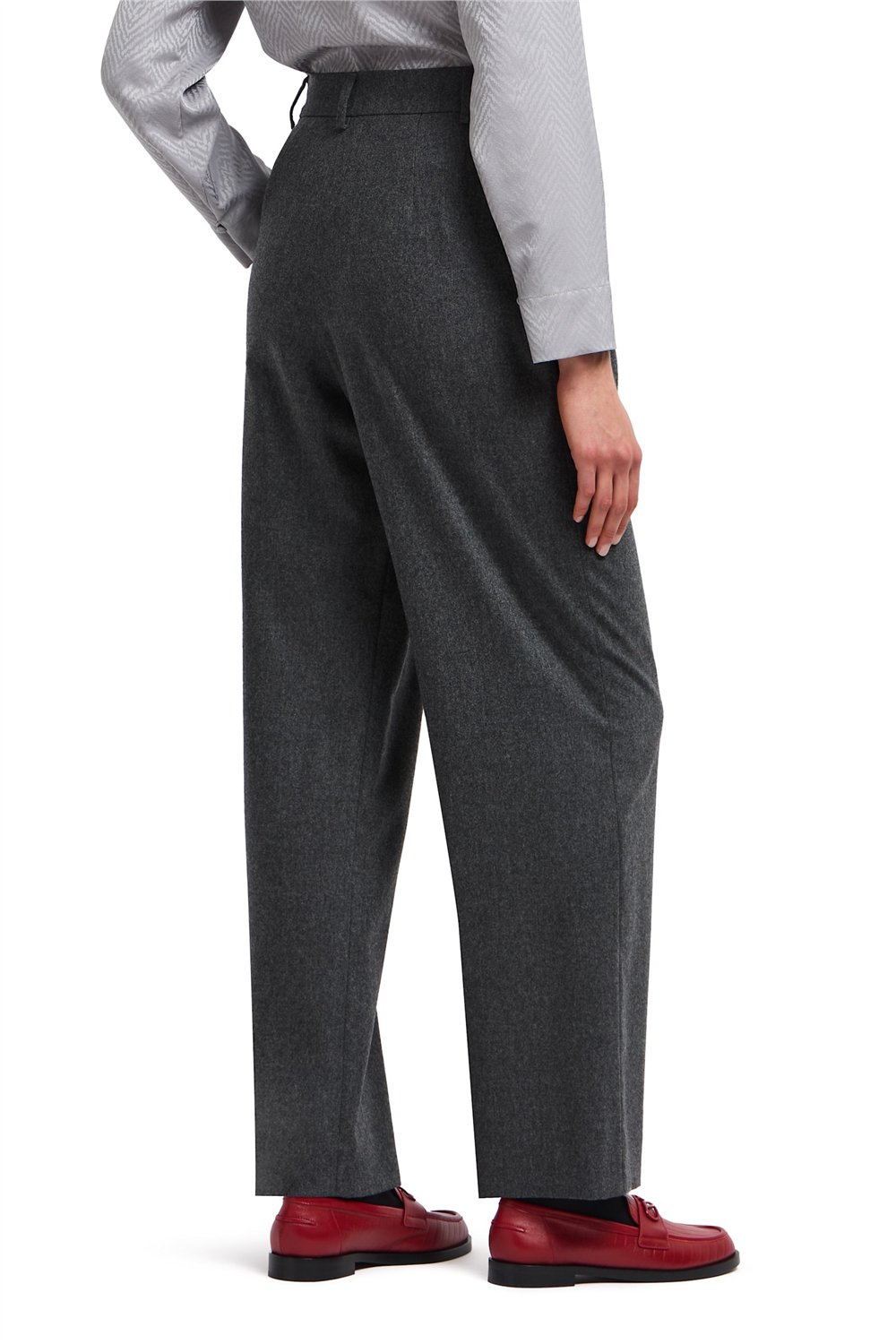 Emporio Armani Kadın Pantolon Gri