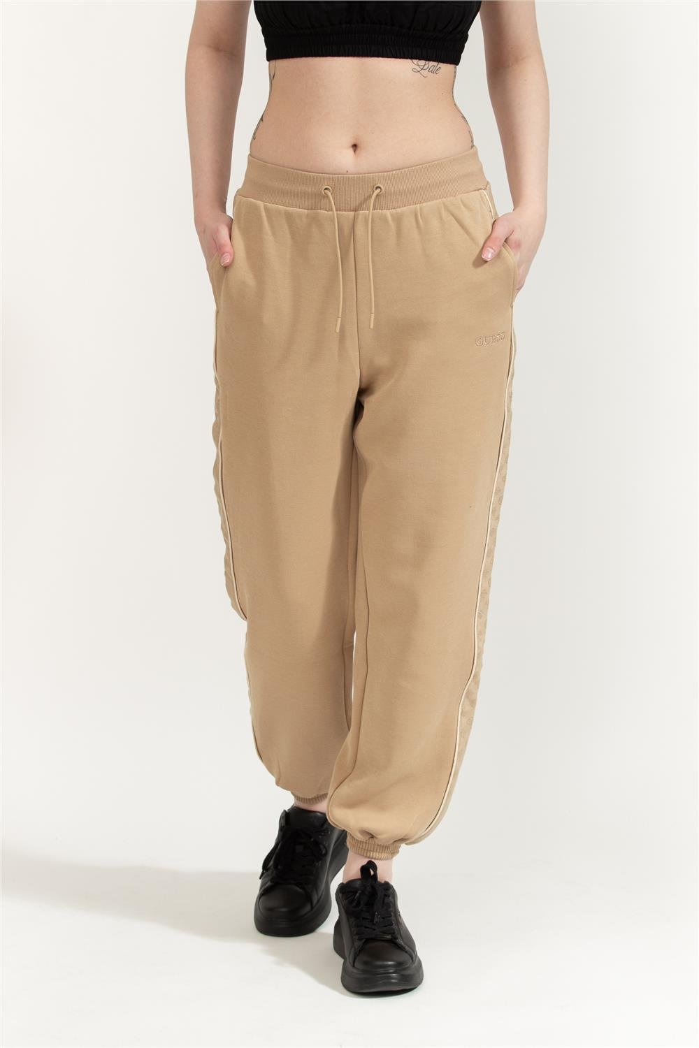 Guess Maryella Kadın Aktif Regular Fit Eşofman Altı