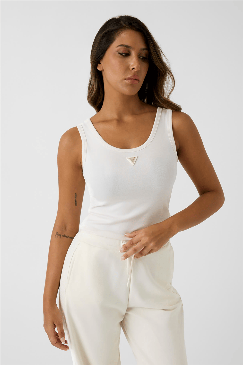 Guess Olympe Kadın Aktif Modal Karışımlı Top Krem