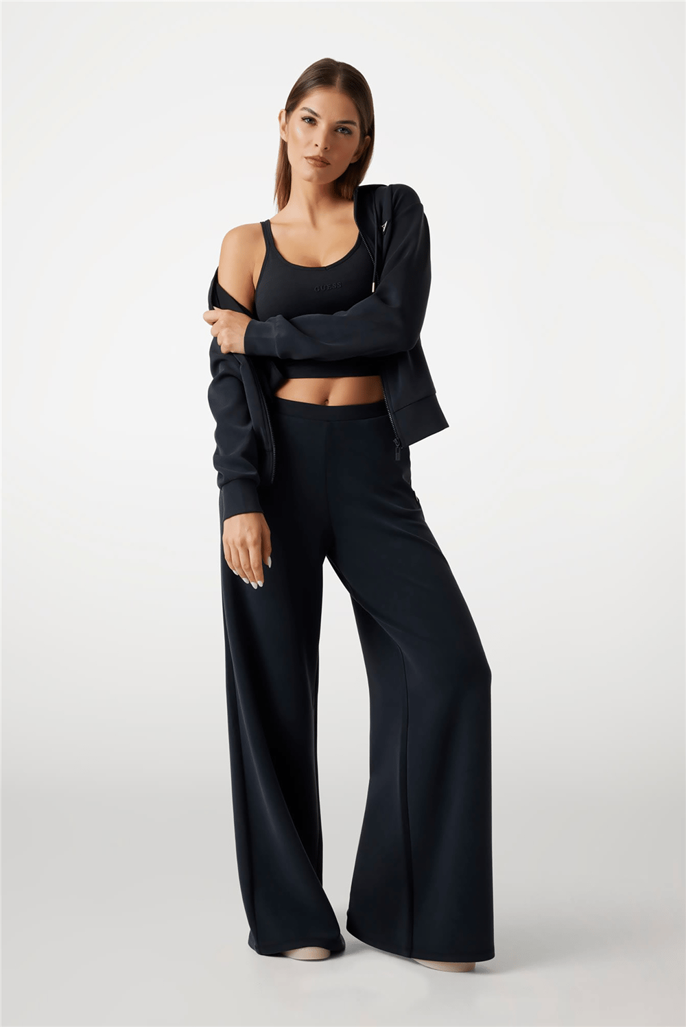 Guess Olympe Kadın Aktif Scuba Kapüşonlu Sweatshirt Siyah