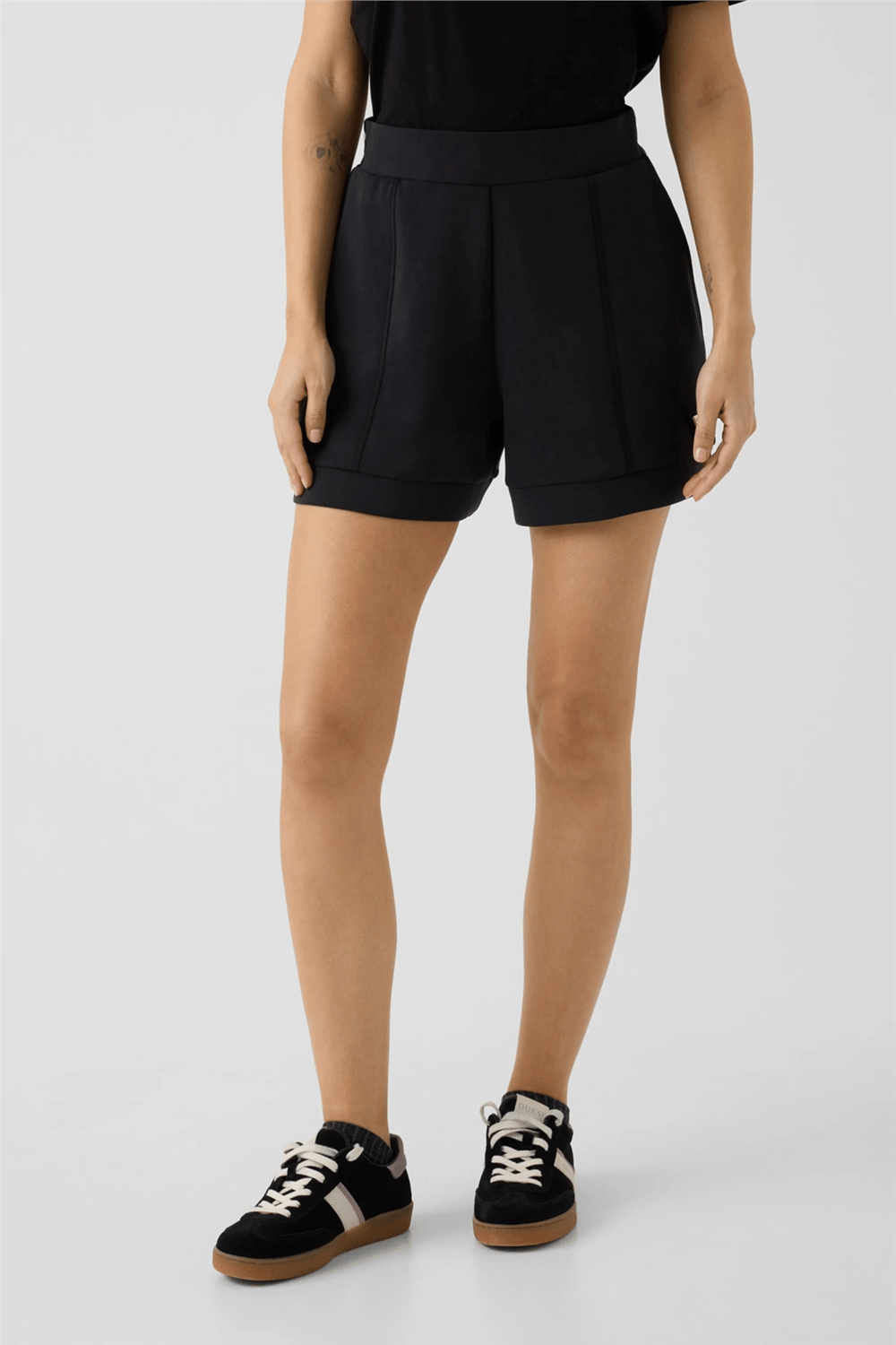 Guess Olympe Kadın Aktif Scuba Modal Karışımlı Regular Fit Şort Siyah