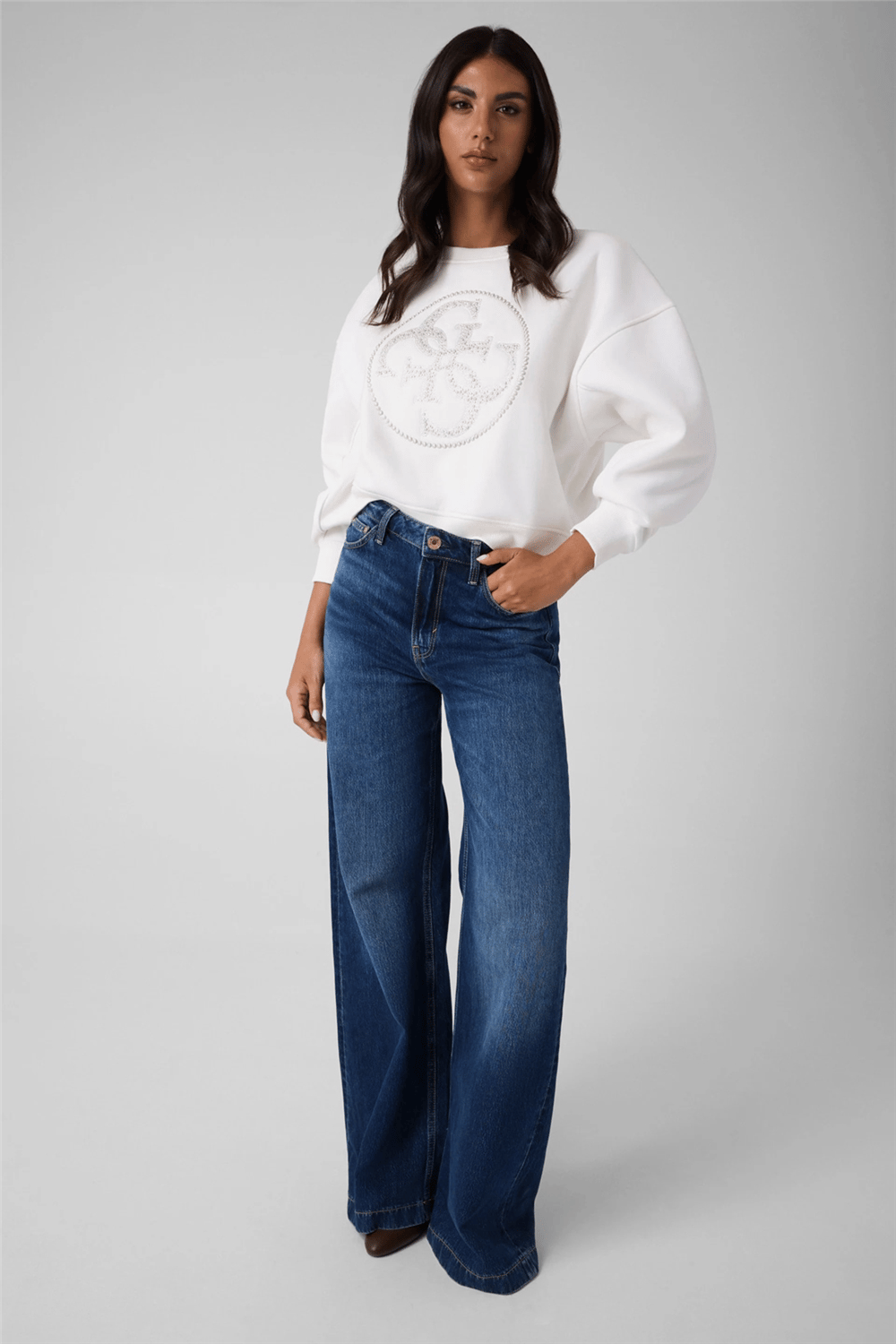 Guess Round Kadın Bisiklet Yaka Sweatshirt Beyaz