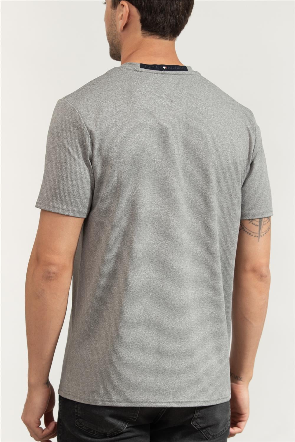 Tommy Hilfiger Erkek Bisiklet Yaka T-Shirt