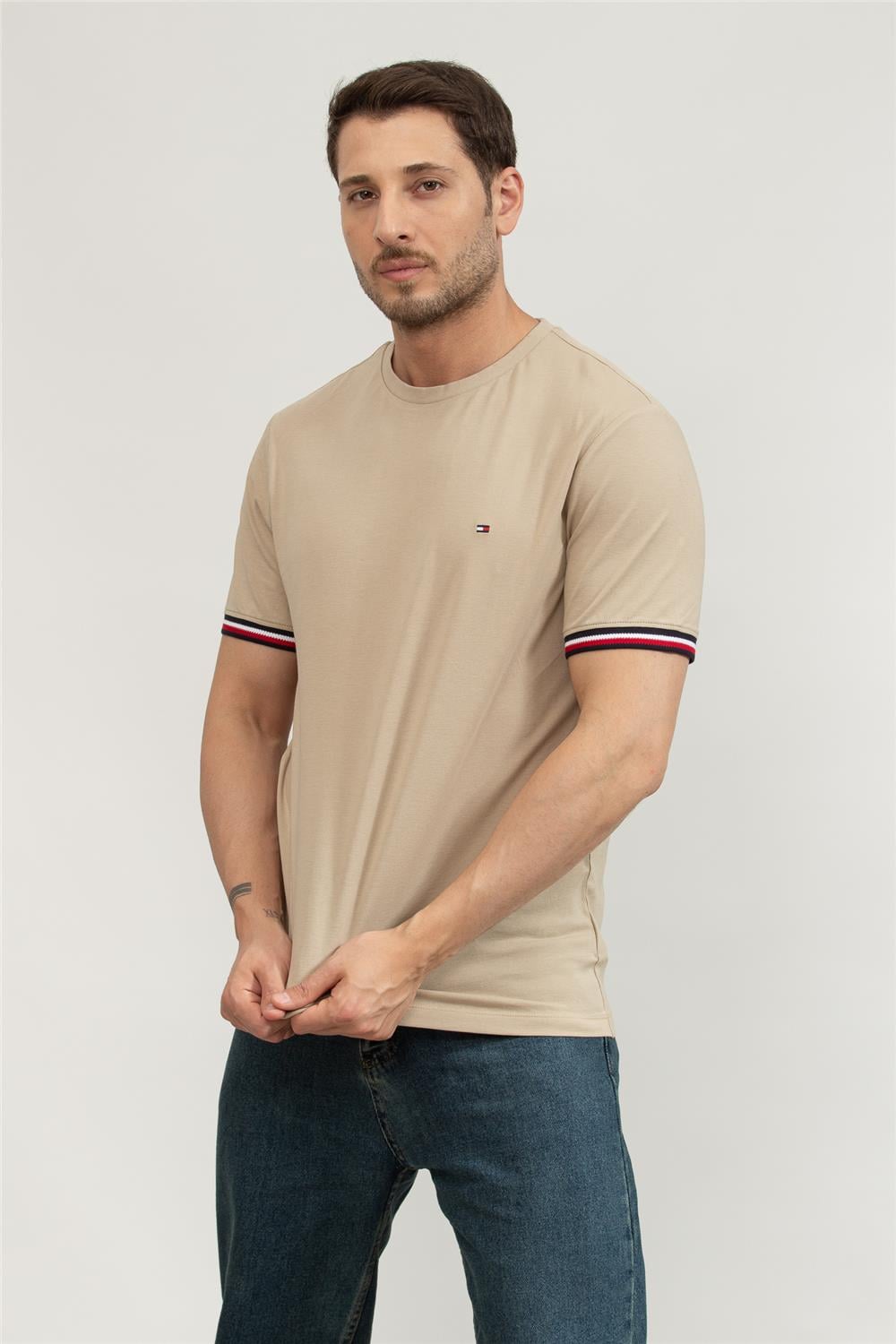 Tommy Hilfiger Erkek Bisiklet Yaka T-Shirt