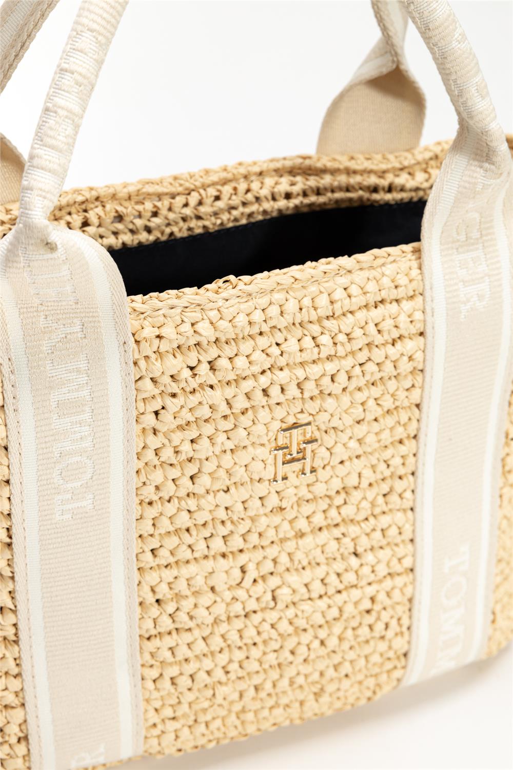 Tommy Hilfiger Kadın Mini Omuz Çantası Bej