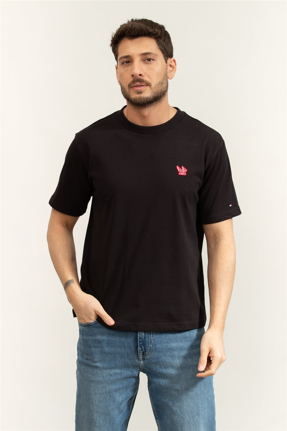 Tommy Hilfiger Modern Athleisure H Badge Tee Erkek Bisiklet Yaka T-Shirt