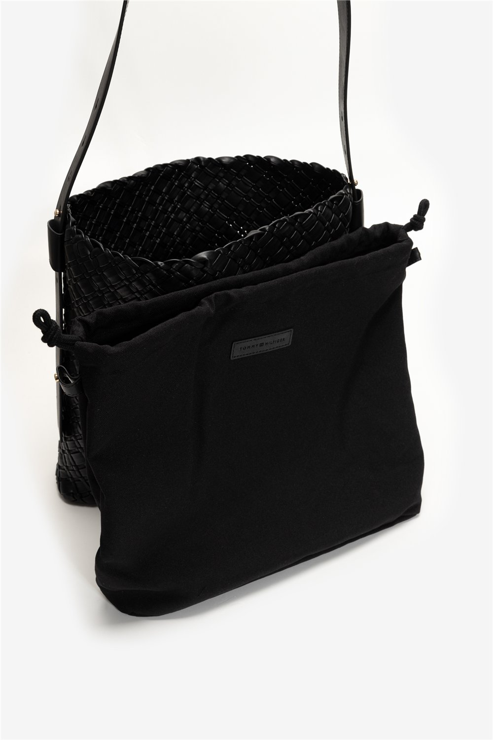 Tommy Hilfiger TH Braided Maxi Hobo Kadın Mini Omuz Çantası Siyah