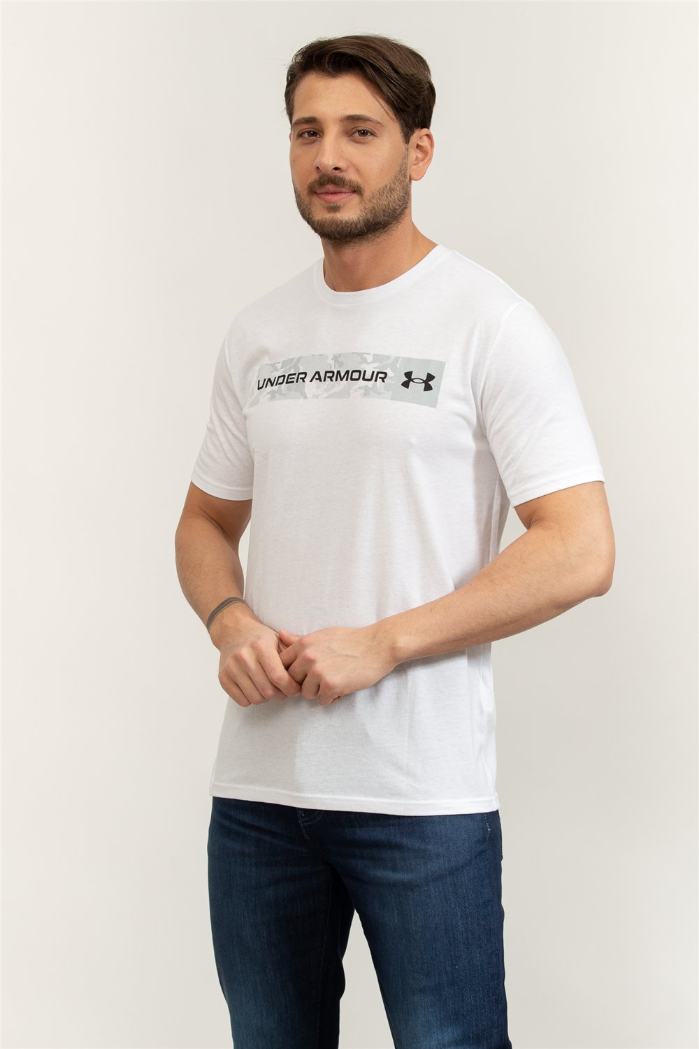 Under Armour UA Camo Chest Stripe SS Erkek Bisiklet Yaka T-Shirt