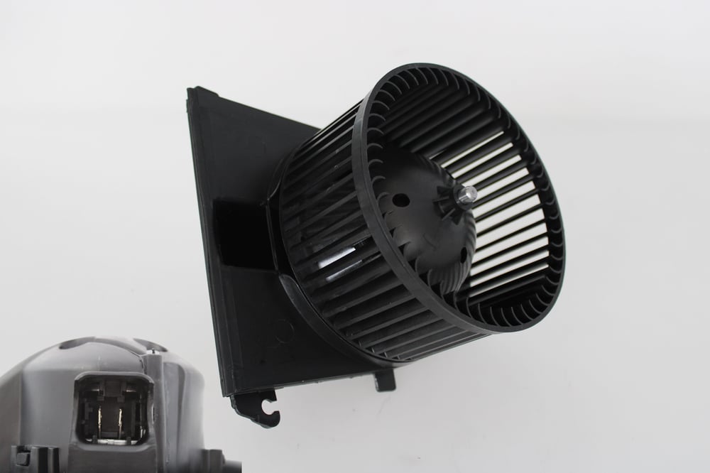 KALORİFER MOTORU PASSAT 97>05 A4 95>01 145x71,2MM