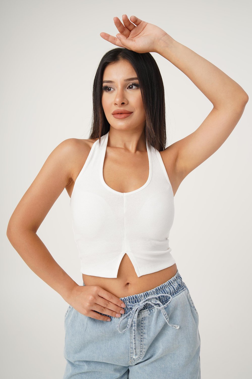 Boyundan Askılı Basic Beyaz Crop Bluz