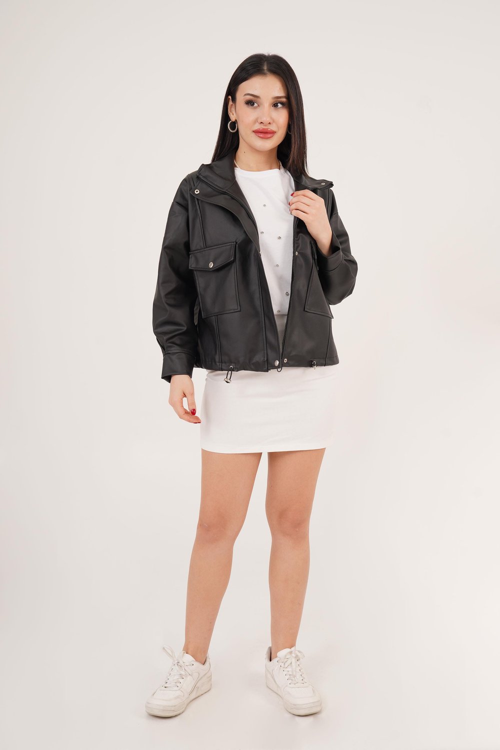 Çift Cepli Lastik Detaylı Siyah Deri Ceket	