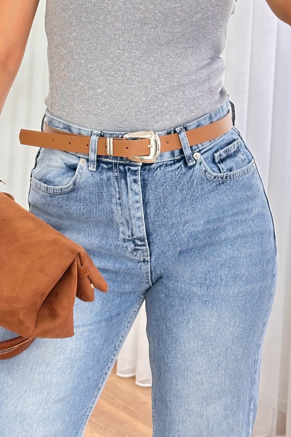 Kemerli Yüksek Bel Düz Paça Kot Mavi Jean