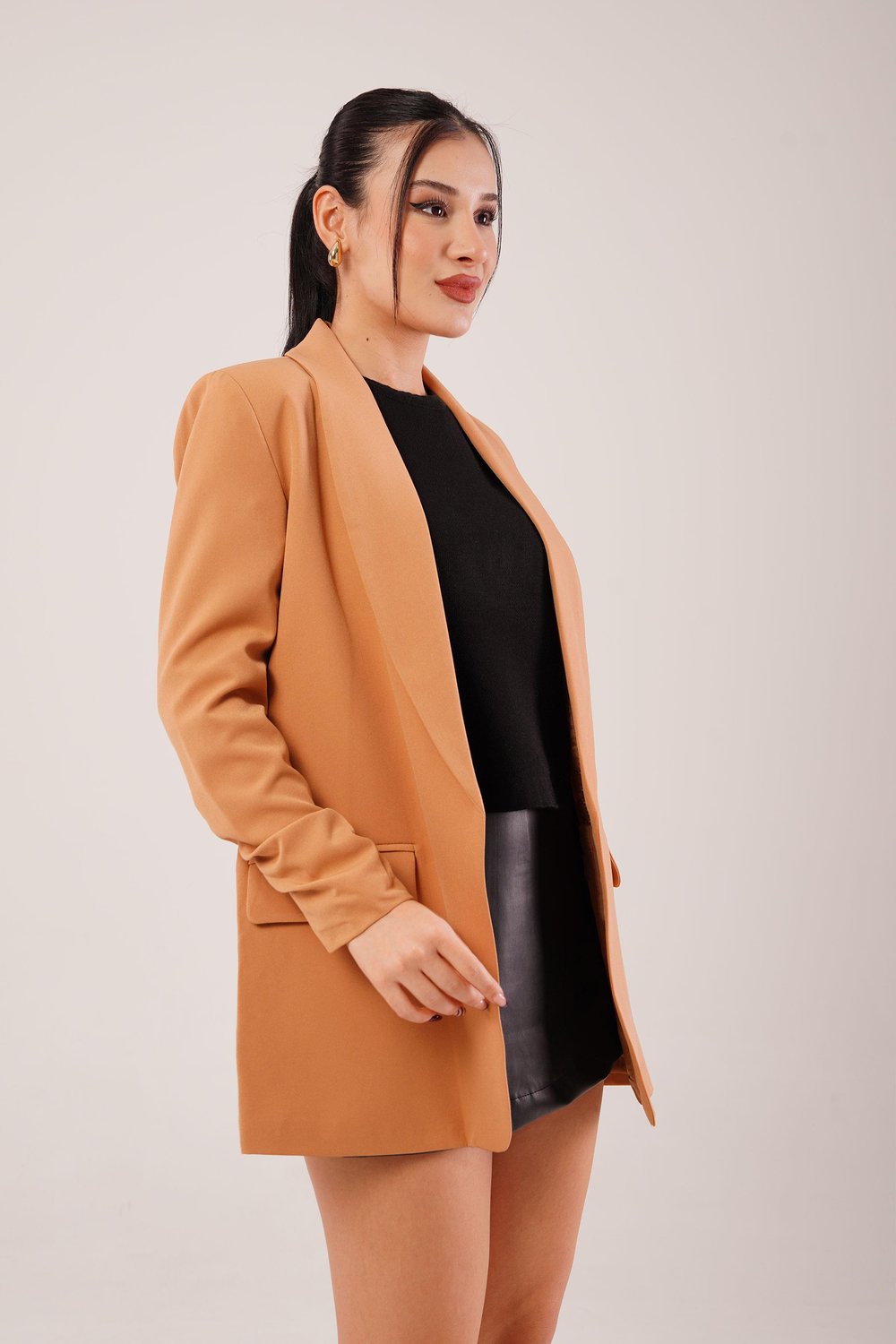Kol Ucu Büzgü Detay Camel Blazer Ceket