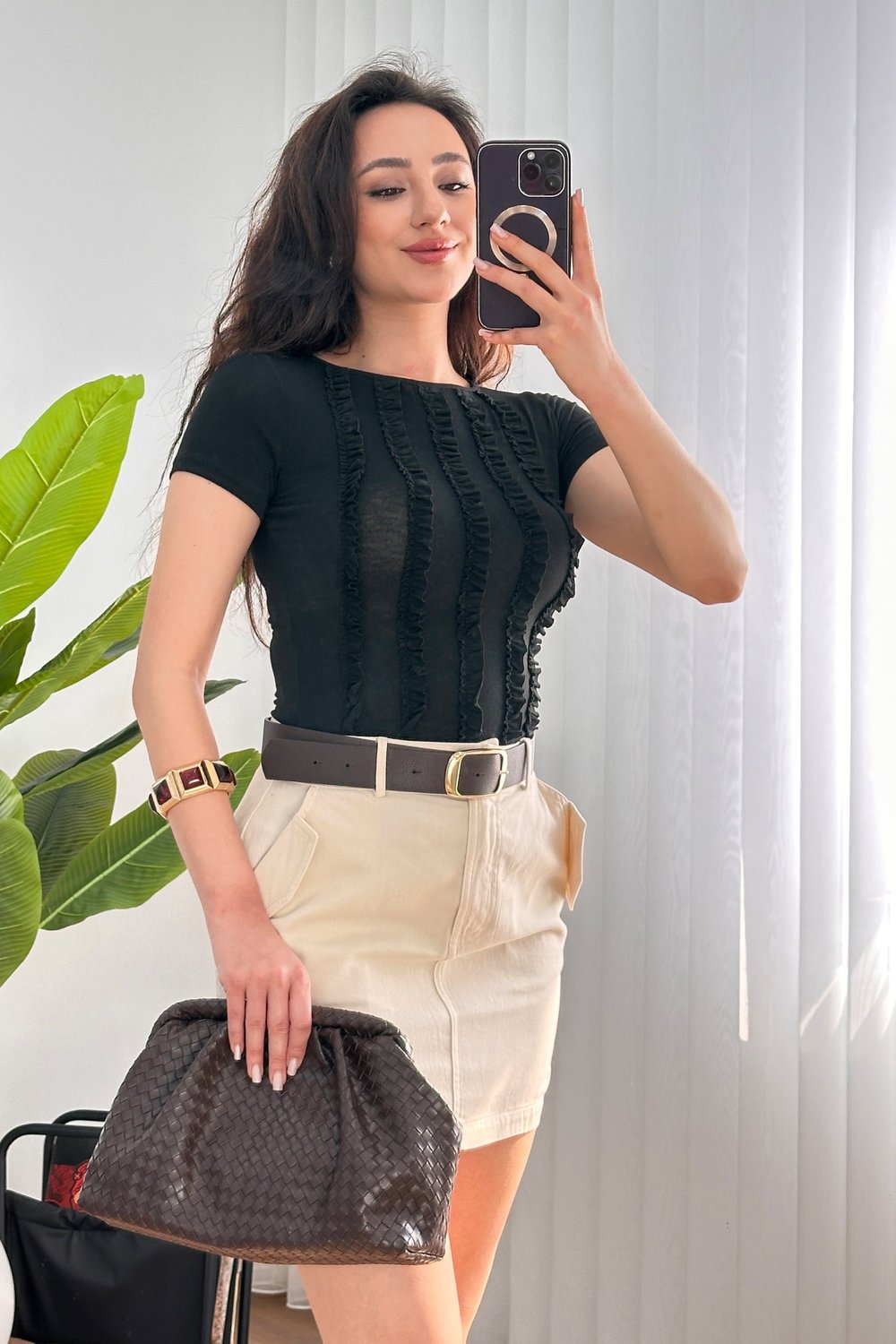 Önü Fırfır Şerit Basic Trend Siyah Bluz