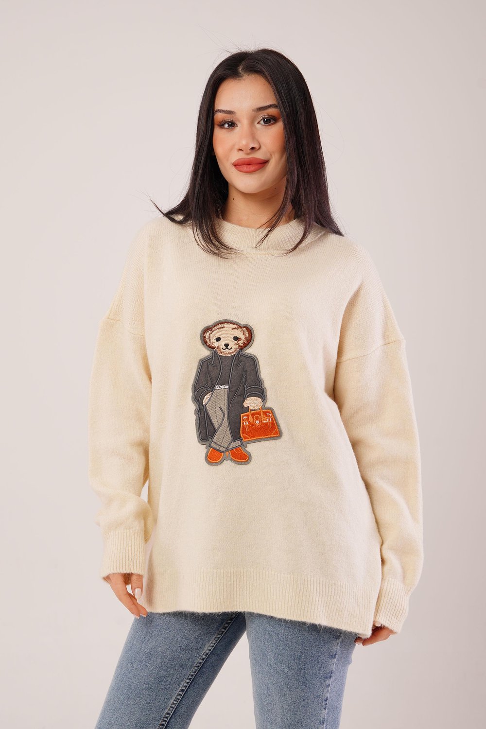 Panda Nakışlı Oversize Krem Kazak