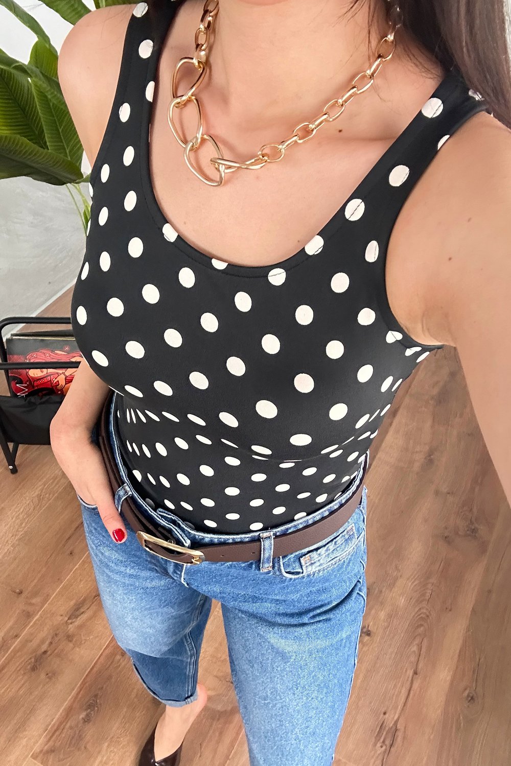 Puantiyeli Bisiklet Yaka Fit Siyah Atlet Bluz