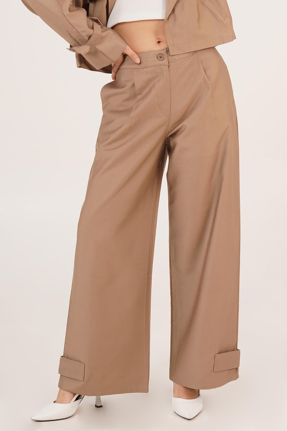 Paça Şerit Detaylı Pensli Gabardin Pantolon Vizon