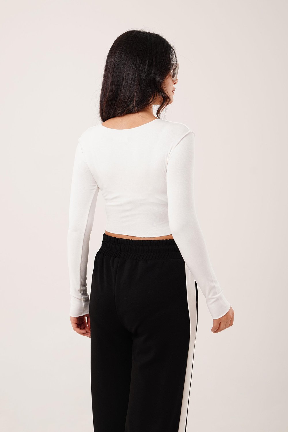 Ters Dikişli Basic Beyaz Body Bluz