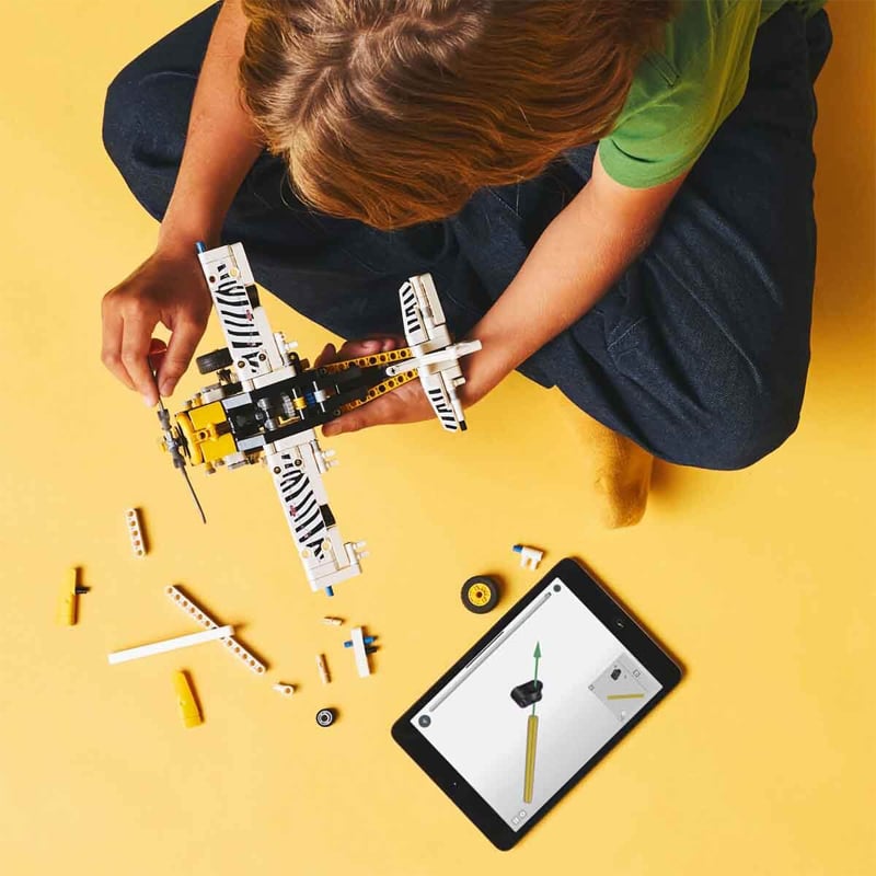 LEGO Technic Arazi Uçağı 42198 - 8 Yaş ve Üzeri Çocuklar için Koleksiyonluk Yaratıcı Oyuncak Yapım Seti
