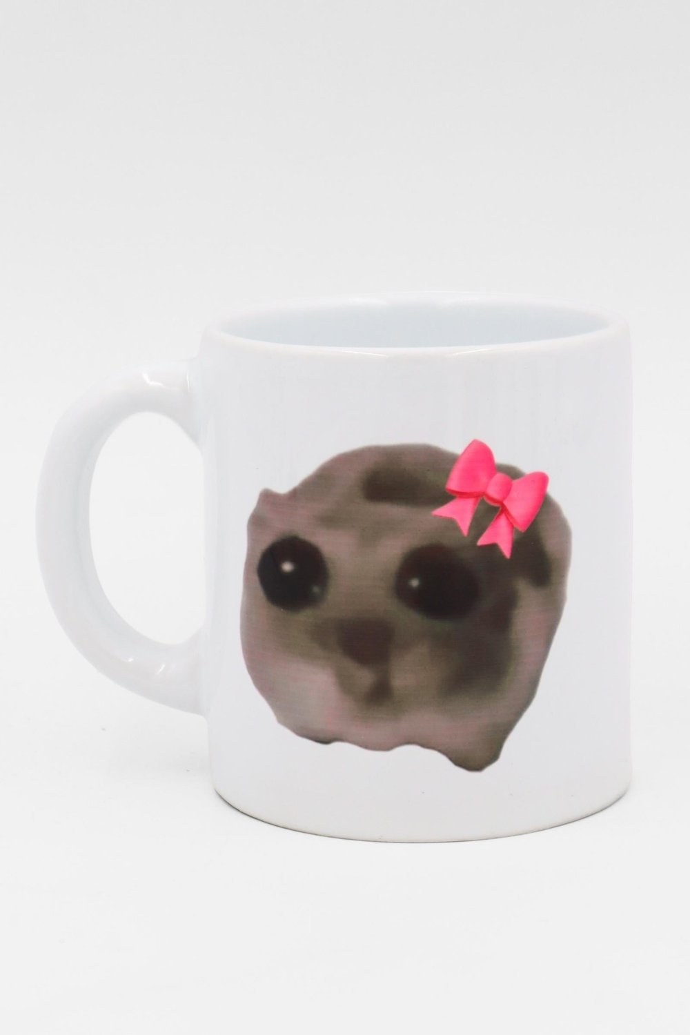 Beyaz Üzgün Hamster Kupa