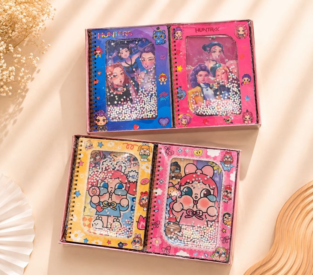Huntrix Sulu Kapaklı Not Defter