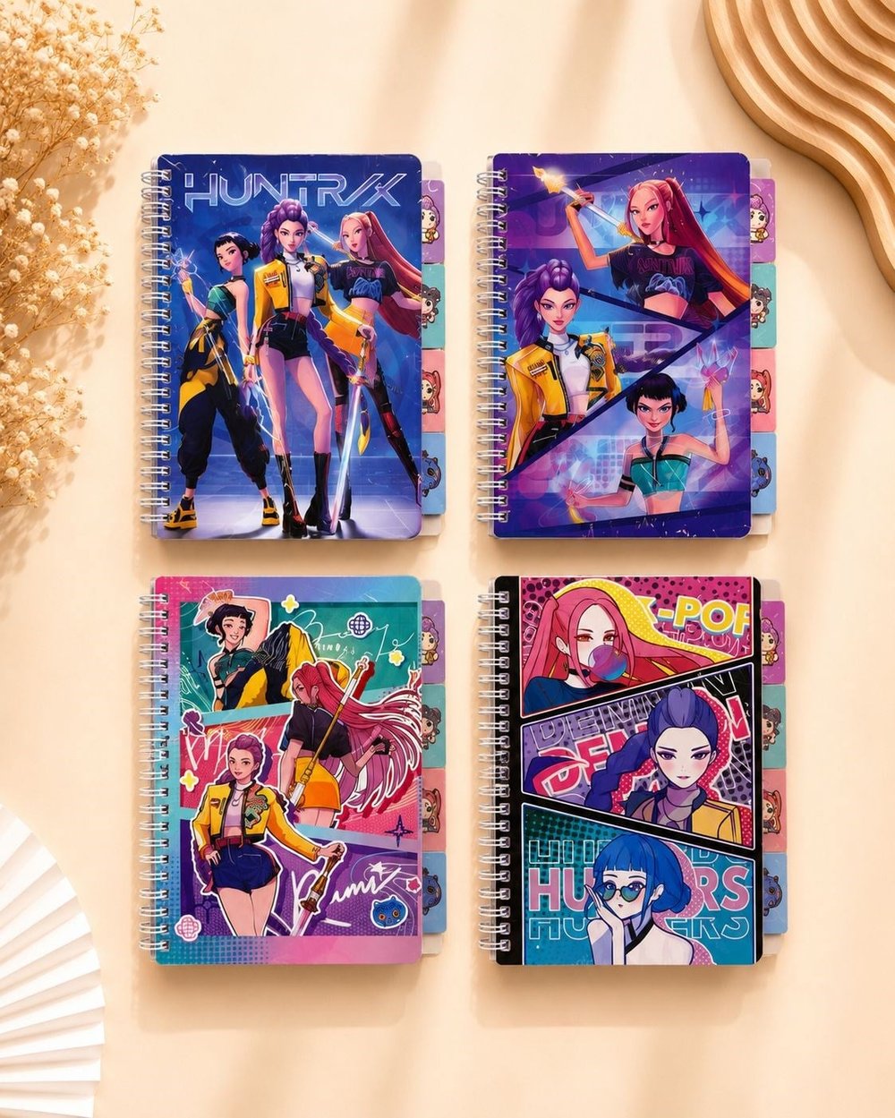 Huntrix Telli Bölmeli Çizgili Defter 