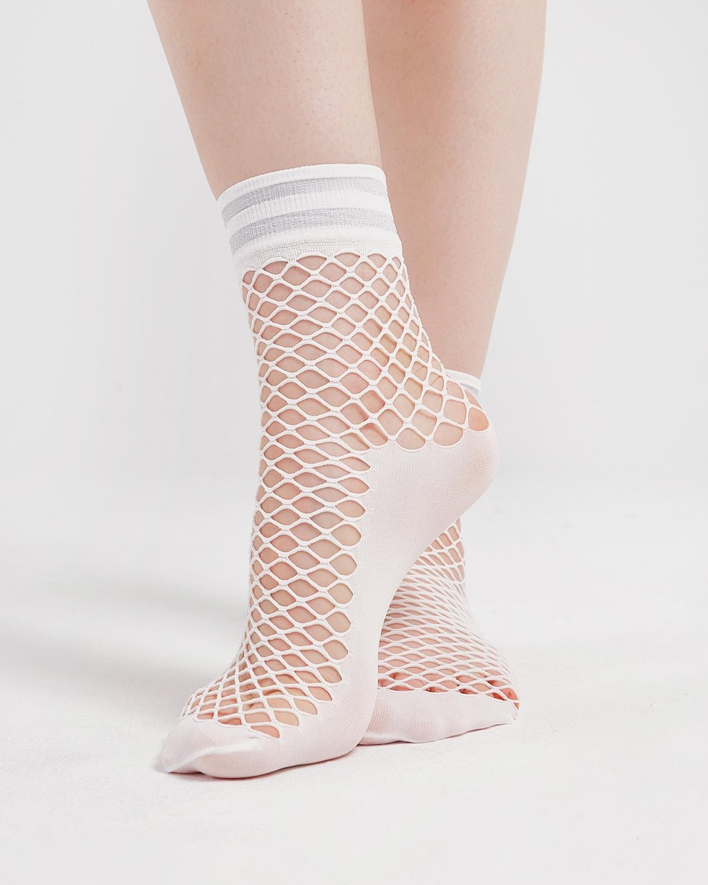 Kadın Lastik Simli File Çorap Beyaz