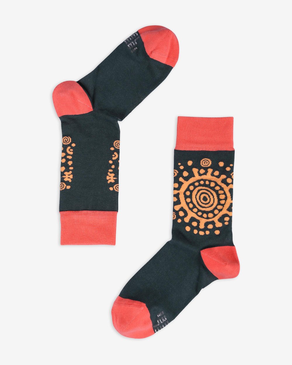 Kadın Espiral Etnik Desenli Çorap