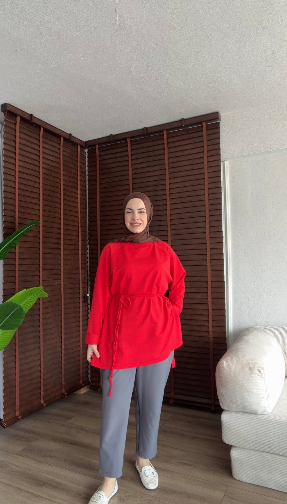 KIRMIZI AURA SWEATSHİRT 