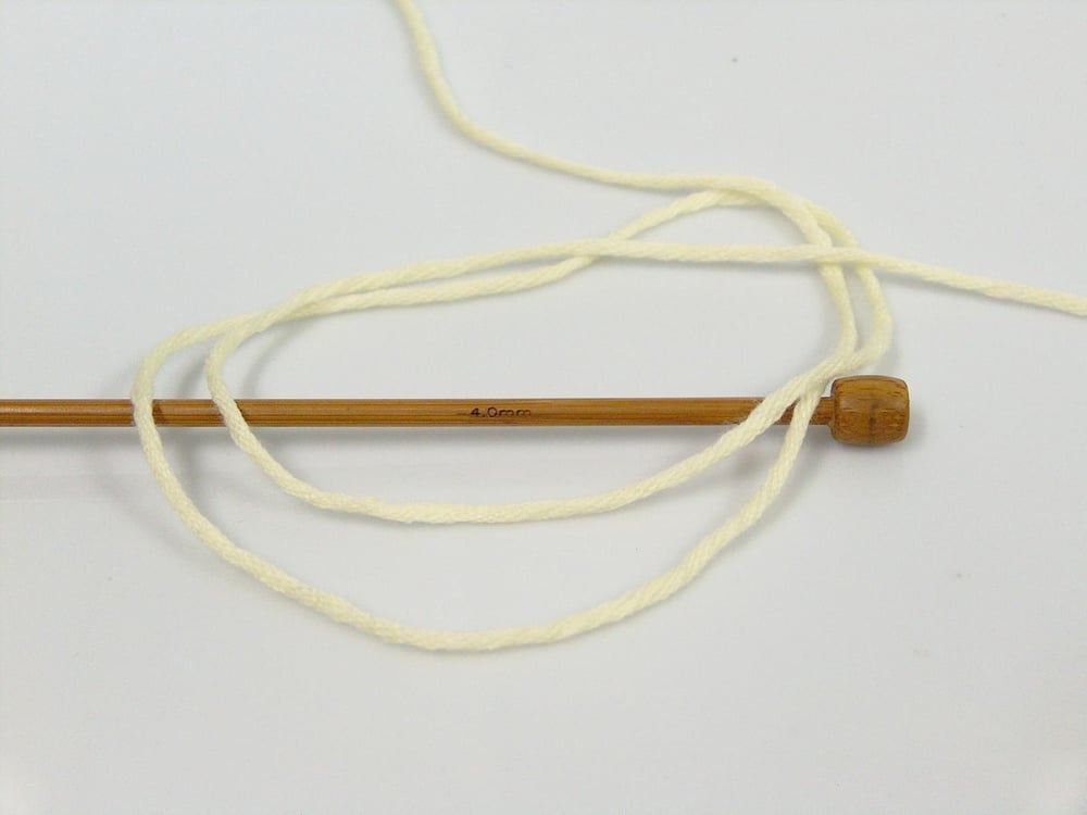 4x100gr. SINGH Akrilik, Naylon Açık Sarı Kışlık, Düz iplikler, Worsted, Akrilik