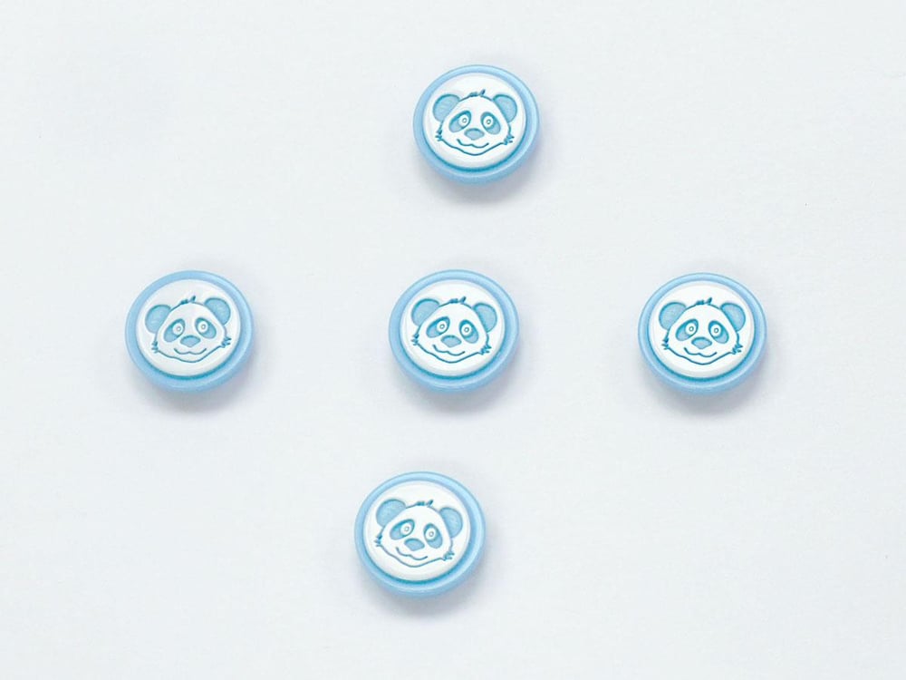 5 Raccoon Face Figure Buttons Blue, White 15mm long