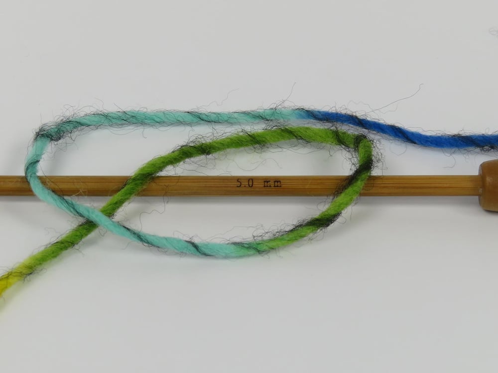 4x100gr. ARMONIA LANA Siyah, Mavi, Yeşil Tonları, Koyu Bordo Yün, Akrilik Kışlık, Yün, Batik Desenli, Worsted, Akrilik