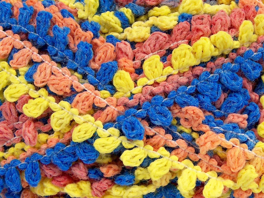 4x100gr. BOUCLERON CHAIN Yeşil, Mavi, Sarı, Somon Tonları Akrilik Buklet, Çok Kalın, Batik Desenli