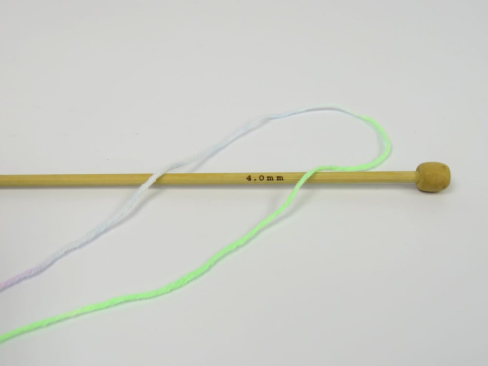 8x50gr. LORENA PASTEL Beyaz, Leylak, Açık Mavi, Neon Yeşil Akrilik, Pamuk Yazlık İplikler, Pamuk, Batik Desenli, Akrilik