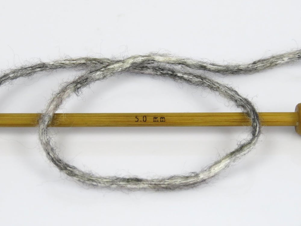 2x150gr. MEGA STAR Siyah, Beyaz, Altın, Somon Yün, Akrilik Kışlık, Yün, Batik Desenli