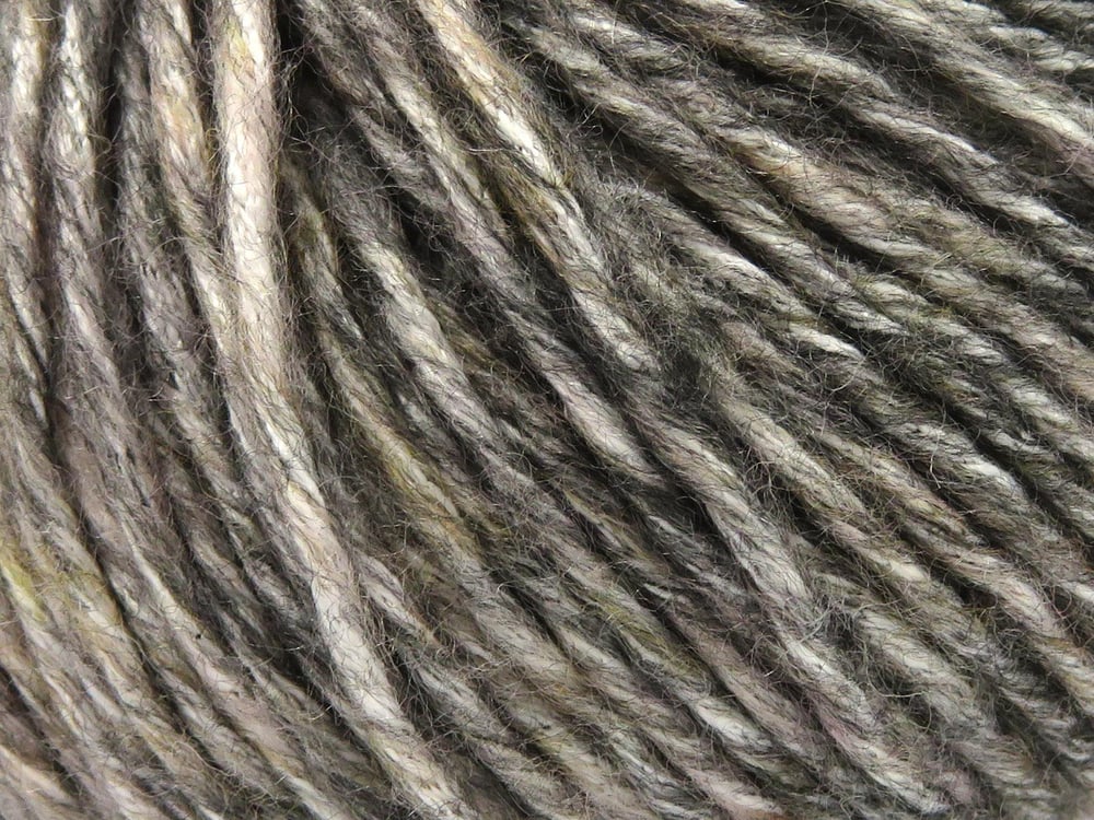 8x50gr. NAUTILUS Siyah, Krem, Açık Somon Yün, Akrilik Kışlık, Yün, Batik Desenli, Akrilik