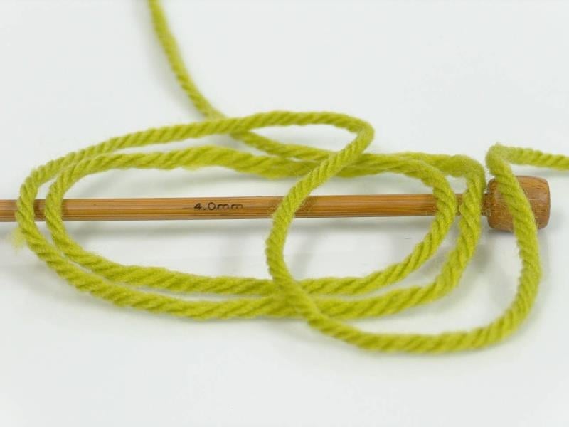 Lot of 4 x 100gr Skeins Ice Yarns SOFTLY BABY Hand Knitting Yarn Green