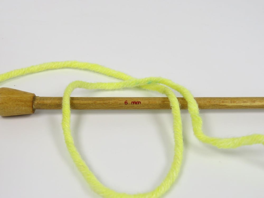 3x100gr. WOOL SUPERBULKY BATIK Beyaz, Turkuaz, Sarı, Pembe tonları Yün, Akrilik Kışlık, Yün, Düz iplikler, Çok Kalın, Batik Desenli, Akrilik