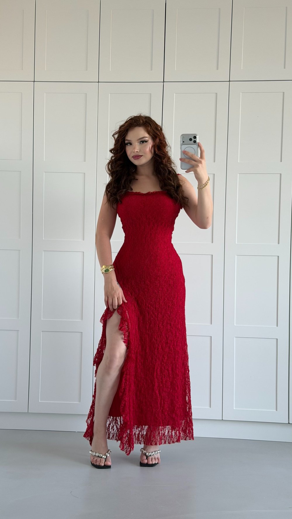 Mami Dantel Yırtmaçlı Elbise Kırmızı