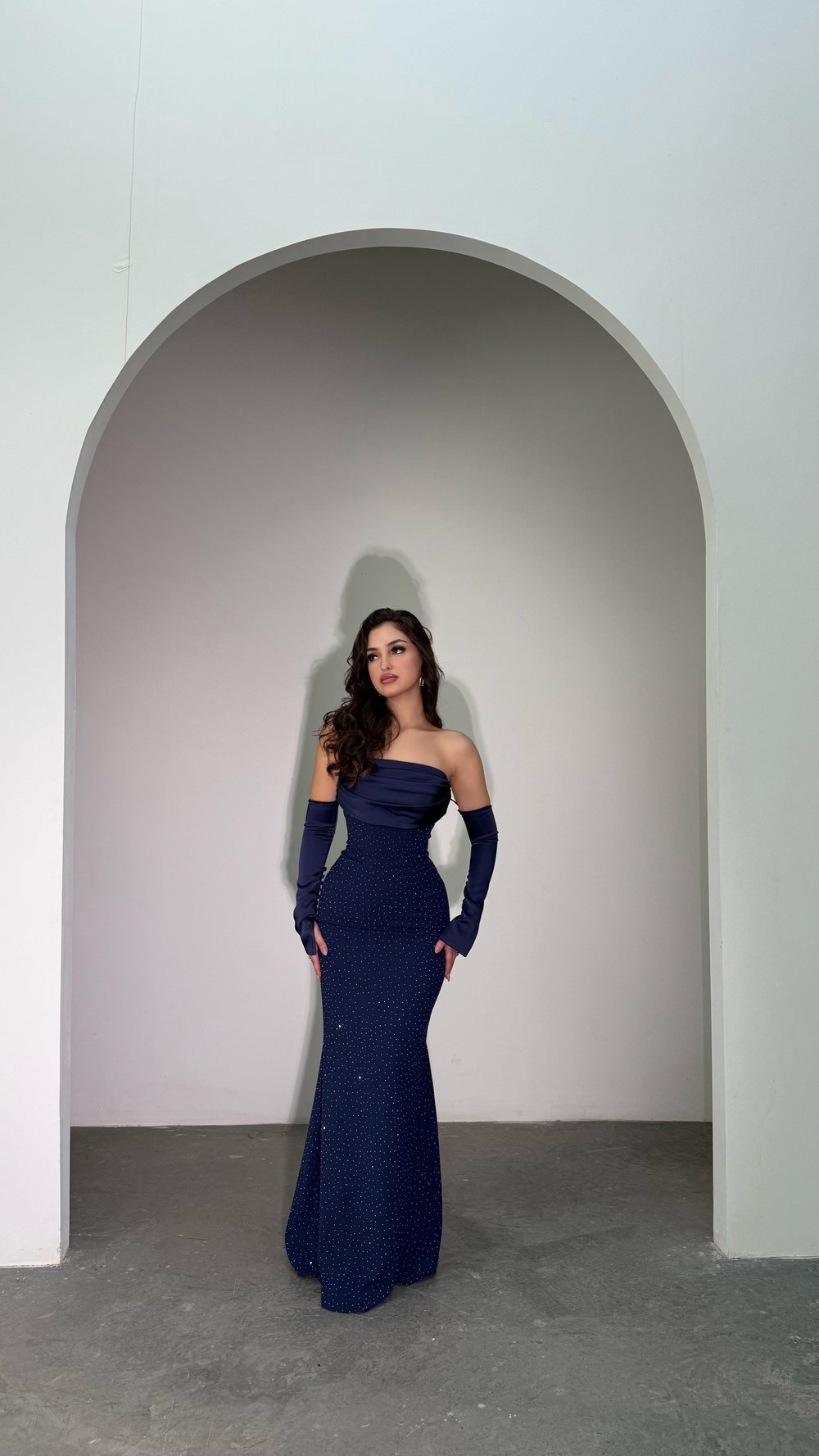 Alya Saten Kollu Taşlı Abiye Lacivert