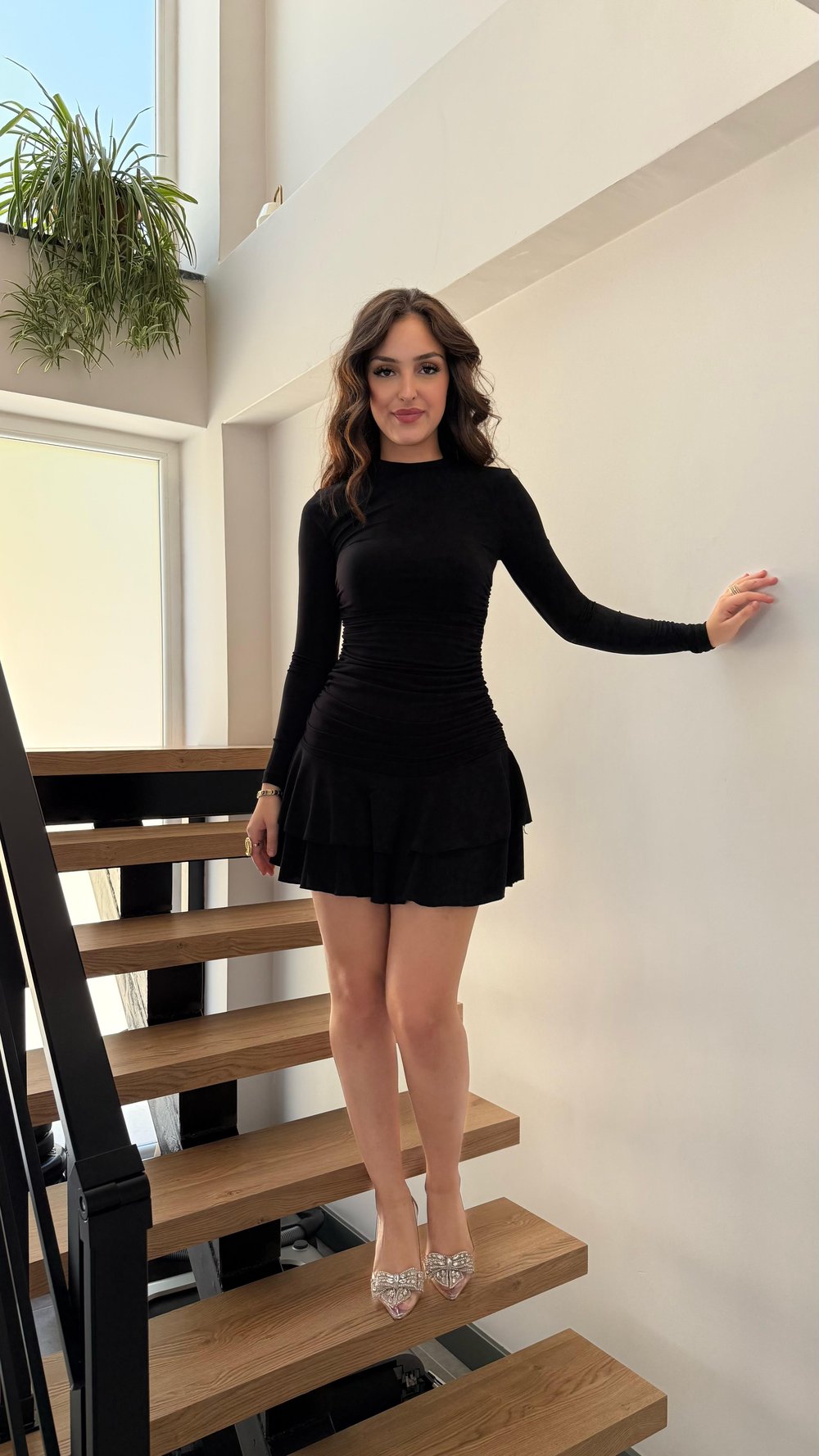 Balıkçı Yandan Drapeli Etek Fırfır Elbise Mini Siyah