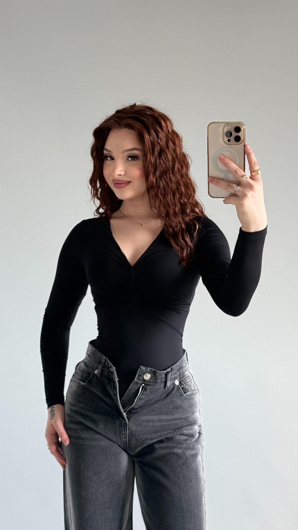 Derin Dokelte Burgu Bodysuit Siyah
