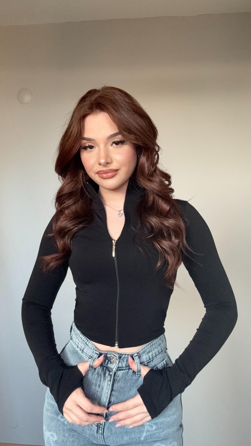 Fermuarlı Parmak Geçirmeli Crop Siyah