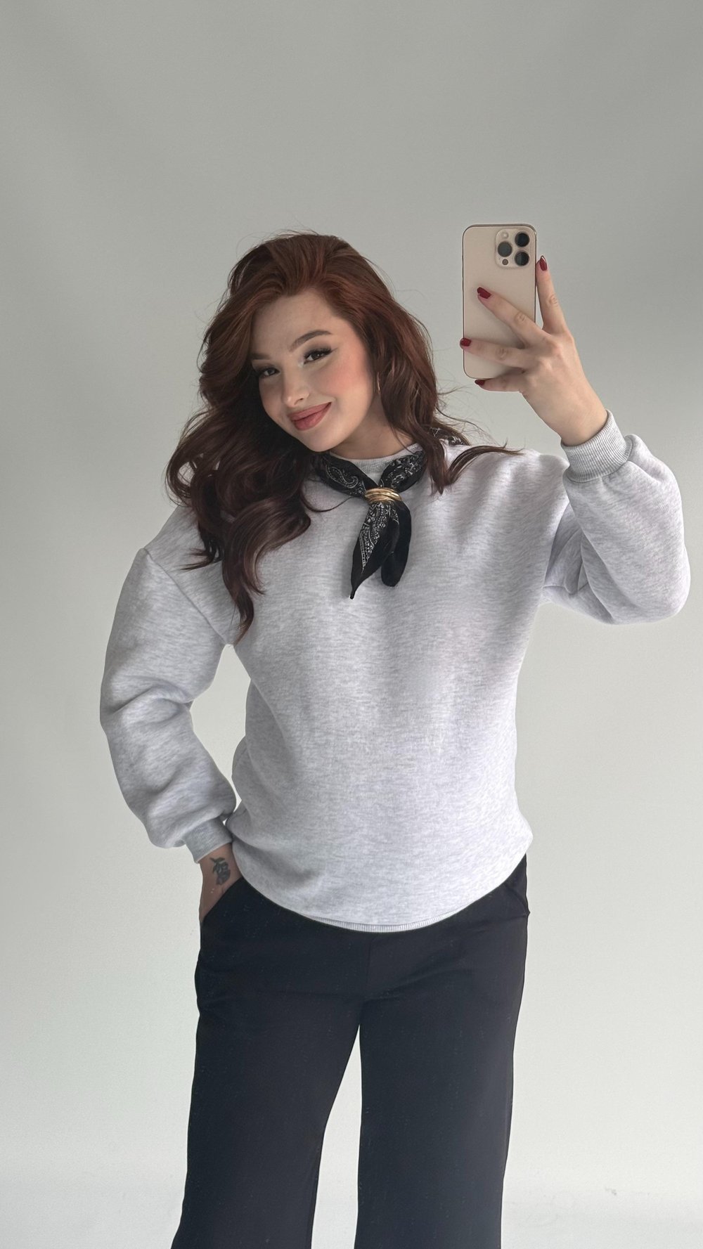 Fularlı Üç İplik Sweat Gri