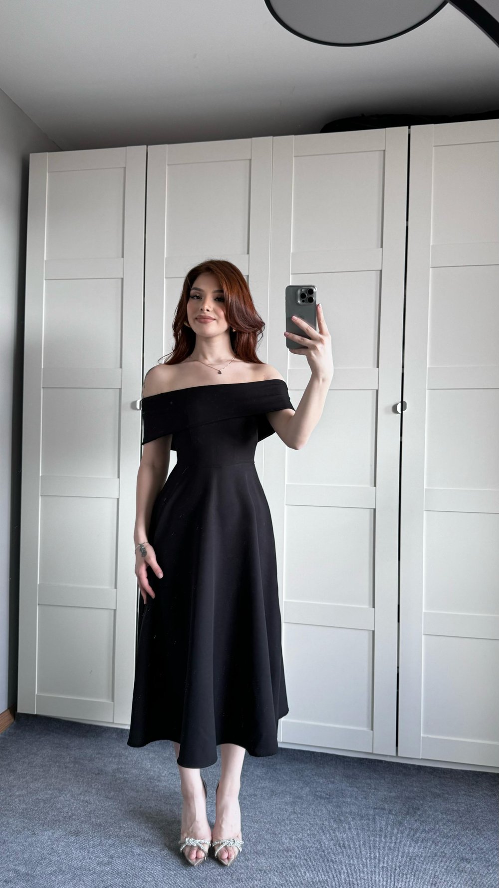 Gala Kayık Omuz Siyah Elbise